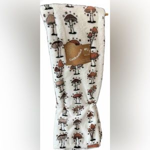 OVERSIZED ENCHANTED FOREST MUSHROOM THROW BLANKET SPRING SUMMER NEW